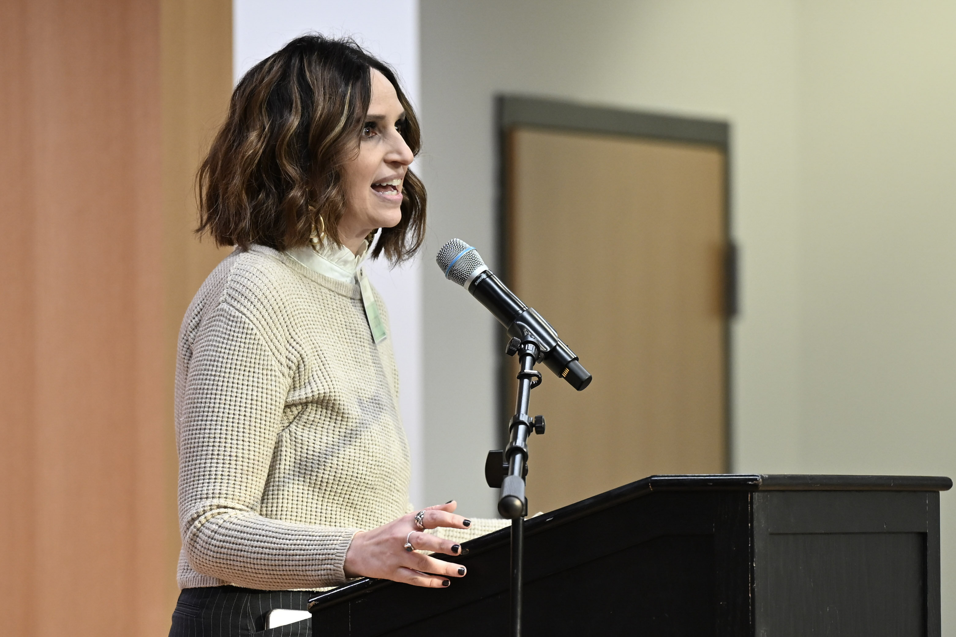 Dawn teaching We the People program